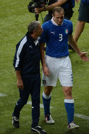 Chiellini Mungkin Absen 5-7 Pekan