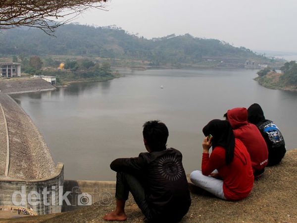Menyesap Ketenangan di Wisata Waduk Saguling