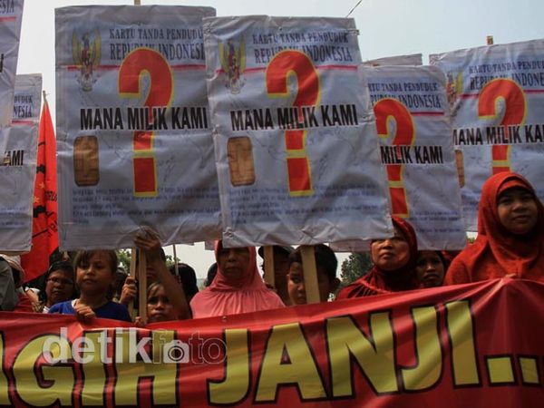 Warga Tanah Merah Kembali Tuntut KTP