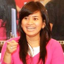 Ikke Nurjanah: Public Figure Harus Pinter Jaga Diri