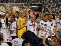 Corinthians Rebut Piala Libertadores