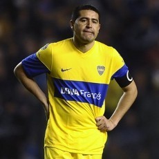 Riquelme Tinggalkan Boca Juniors