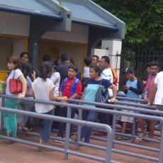 Fabregas Akan Beraksi, Fans Mulai Datangi GBK