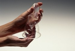 Kondom Wanita Tak Laku di India