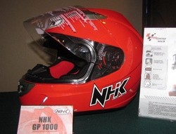 Pasar Helm 2012 Capai 17 Juta