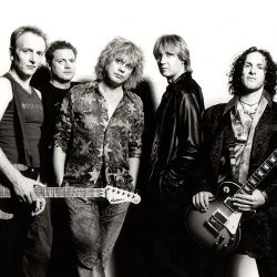 Dikecewakan Label, Def Leppard Rekam Ulang Lagu-lagunya