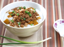 Resep Bubur: Bubur Labu Ayam Cincang