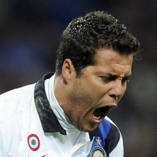 Milan: Robinho Bertahan, Julio Cesar Takkan Datang