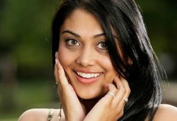 Ketika Merasa Frustasi, Orang Cenderung Ekspresikan Senyum