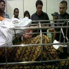 Cendekiawan Moeslim Abdurahman Dimakamkan di San Diego Hills