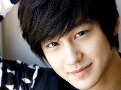 Selamat Ulang Tahun Kim Bum!