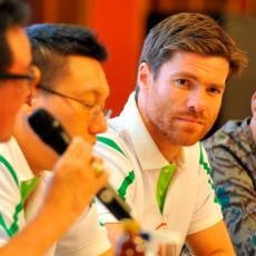 Alonso Masih Senang di Madrid, Belum Terpikir Kembali ke Anfield