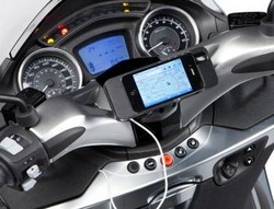 iPhone Kini Nyambung ke Motor Piaggio