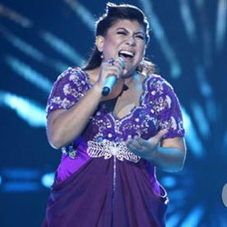 Juara Idol 2012, Regina Langsung Manggung Bareng David Cook