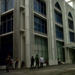 Anggota Dewan Tinggalkan Acara Sebelum Mendagri Resmikan Gedung DPRD