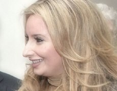 Putri Sara Tinggal di Hotel Bintang 5 di London Bersama 4 Anak & 2 Anjing