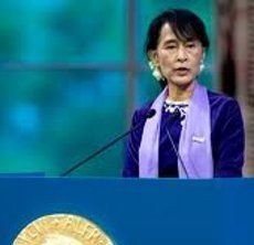 Aung San Suu Kyi Mulai Debut di Parlemen Myanmar