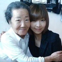 Duka Minzy 2NE1 atas Meninggalnya Sang Nenek