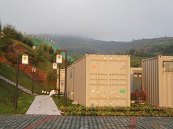 Belajar dari Gempa Jepang, China Buat Hotel Kontainer