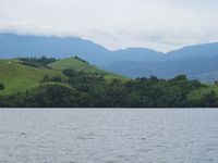Pasangan Serasi, Pegunungan Cyclops dan Danau Sentani