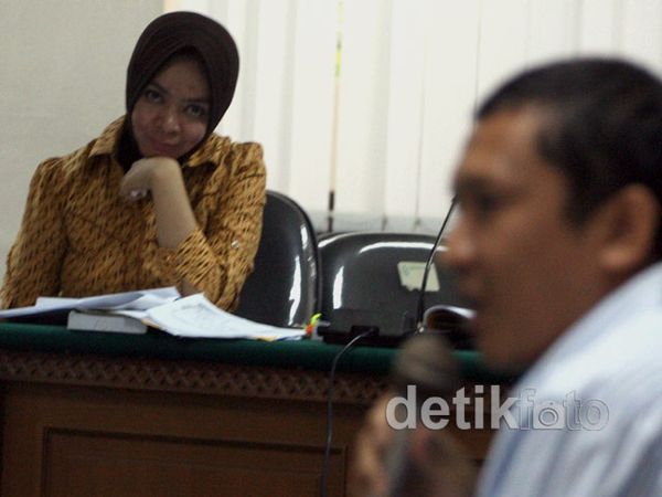 Wa Ode Jalani Sidang Lanjutan