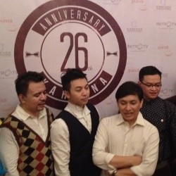 Konser Intim Kahitna di Ultah ke-26