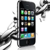 Karyawan Amazon Curi Ratusan iPod Touch