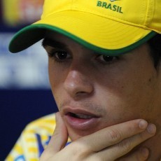 Berebut Oscar, Chelsea Sukses Salip Spurs?