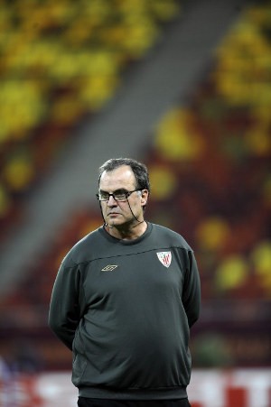 Bielsa Tegaskan Bertahan di Bilbao
