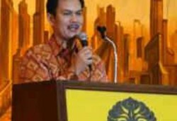 Perintah Rektor UI Berhentikan Dekan FKUI Dinilai Salahi Aturan