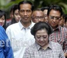 Jelang Malam, Posko Jokowi-Ahok Dibanjiri Pendukungnya