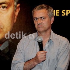 Pencabutan Hukuman Mourinho Dikecam