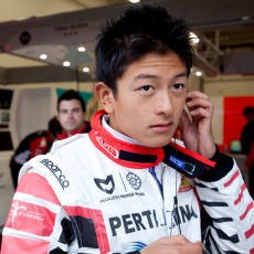 Rio Haryanto Tes Mobil F1 di Silverstone