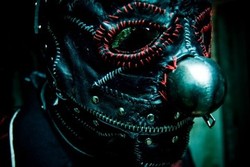 Pemain Perkusi Slipknot Rilis Buku Fotografi