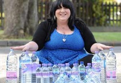 Kecanduan Air Hingga Minum 20 Liter dalam Sehari