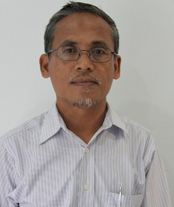 DR H Asep Usman Ismail, MA