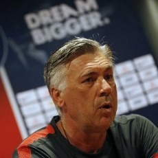 Ancelotti Enggan Beberkan Rencana Transfer PSG