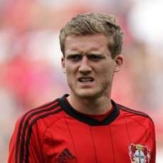 Leverkusen Mungkin Jual Schuerrle, Asal...