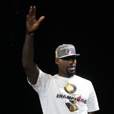 LeBron & Messi Berjaya di ESPY Awards 2012