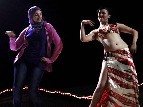 Ini Dia Tari Perut yang Bikin Jakun Turun-naik