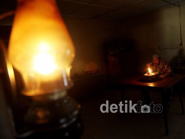 Rumah Pensiunan Pertamina Jadi Kampung Gelap
