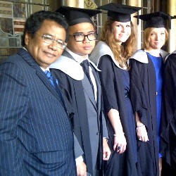 Pakai Banyak Berlian, Hotman Paris Dipanggil Germo Sama Anak