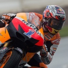 Stoner Cari Penebusan di Mugello