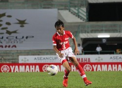 Rachmat Irianto, bek tim Yamaha Indonesia U-13, dalam sebuah aksinya.