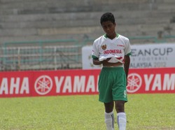 Mulyo Danu Tirto, penyerang tim Yamaha Indonesia U-13, tampak sedih setelah timnya kalah.