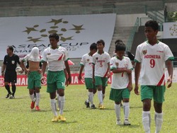 Kekalahan ini membuat Indonesia tersingkir di babak grup, kalah bersaing dengan tuan rumah Malaysia dan Thailand. Target juara lagi setelah di tahun 2010 pun kandas.