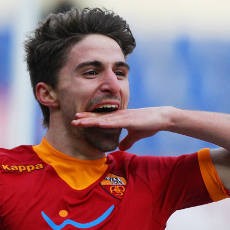 Borini, No.29 & Selebrasi Gigit Tangan