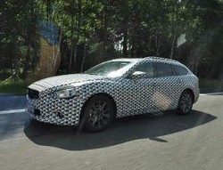 Mazda6 Estate Tertangkap Kamera