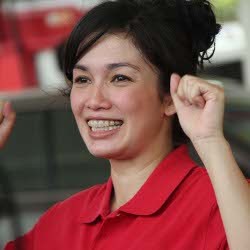 Takut Operasi, Ussy Ingin Melahirkan Normal