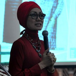 Jelang Ramadan, Okky Asokawati Gelar Fashion Show